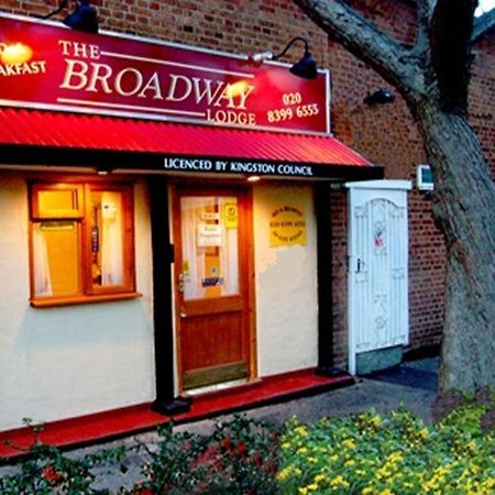 Broadway Lodge Bed And Breakfast Surbiton Экстерьер фото